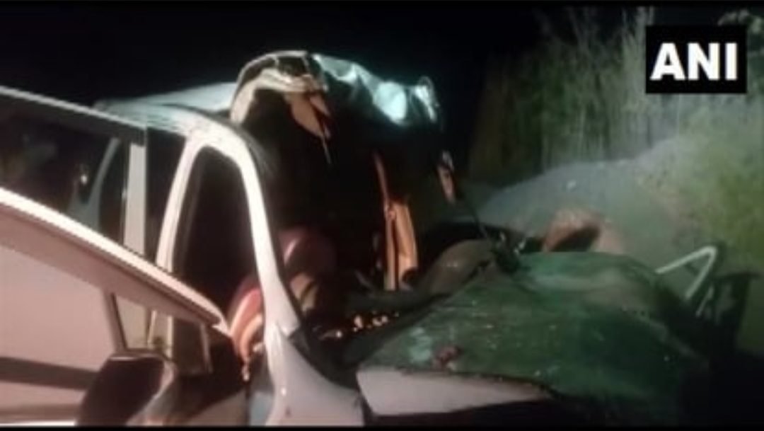 मुंबई-पुणे एक्सप्रेस वे पर बड़ा हादसा…