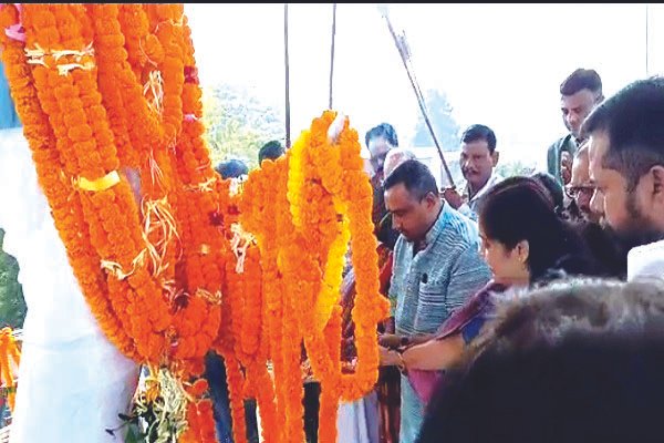 जल, जंगल और जमीन की सुरक्षा का सभी ले संकल्प : बन्ना गुप्ता