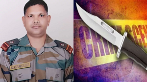 अज्ञात हमलावरों ने सेना के जवान की हत्या कर पत्नी के सिर पर किया वार