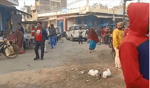 दस रुपये के विवाद में दो शराब कारोबारियों को मारी गोली, स्थिति गंभीर