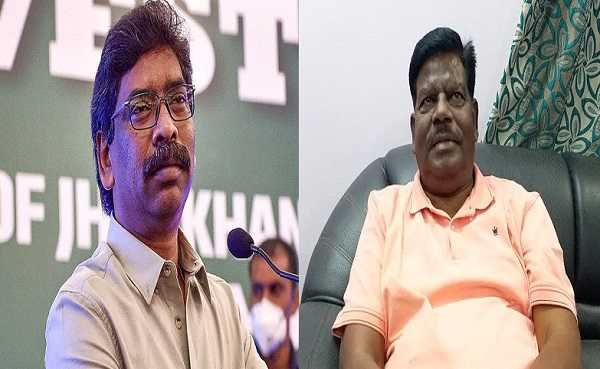 हेमलाल मुर्मू ने jmm की सदस्यता ग्रहण की