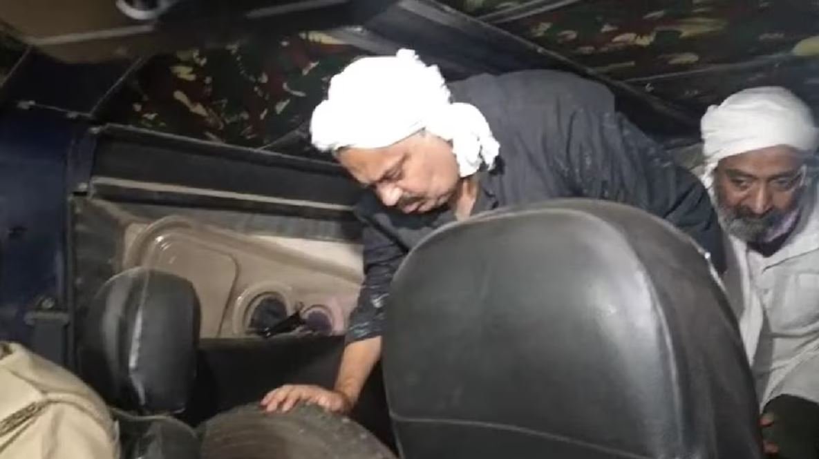 ‘अल्लाह की देन था, अल्लाह ने ले लिया…’ : अतीक का भाई अशरफ