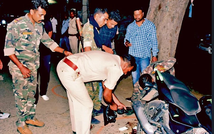 वासेपुर में फिर हुआ खूनी खेल, गैंगस्टर फहीम खान के दो बेटों पर फायरिंग