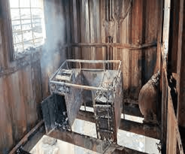 डीवीसी कोल माइंस में उग्रवादियों ने कांटा घर में लगाई आग