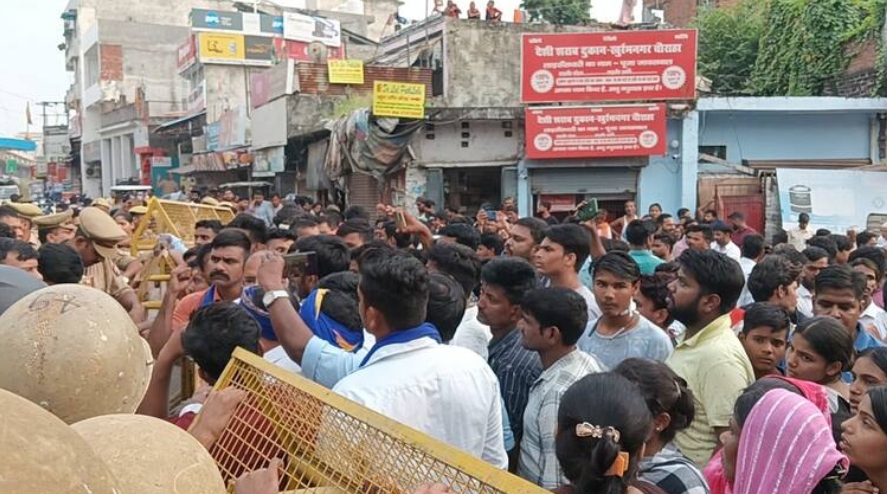 पुलिस कस्टडी में युवक की मौत, धमकाते नज़र आए CO…