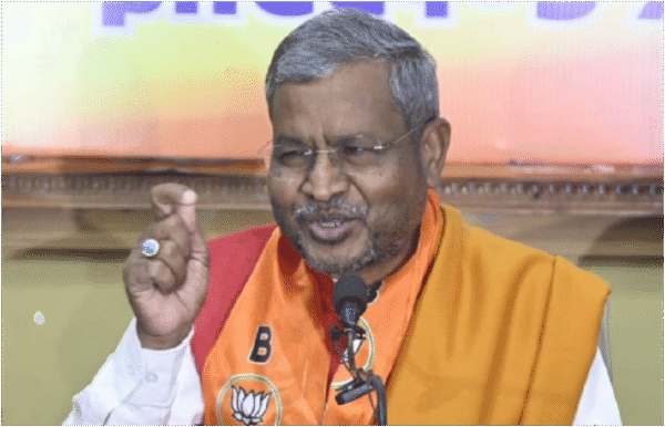 रिम्स निदेशक हटाने पर गरजे बाबूलाल मरांडी — CBI जांच की मांग, हेमंत सरकार पर बड़ा आरोप!