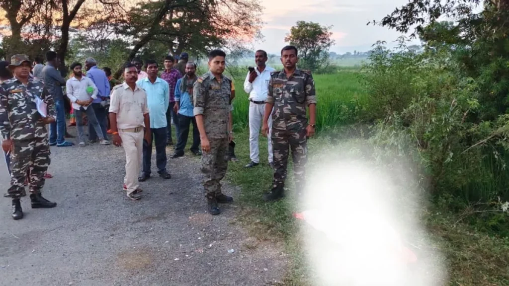 झारखंड में जमीन विवाद को लेकर पत्नी के सामने पति की हत्या, तीन आरोपी पुलिस की पकड़ से बाहर
