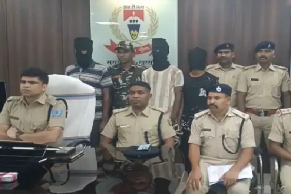 सरायकेला में ड्रग्स के खिलाफ बड़ी कार्रवाई, 40 लाख की ब्राउन शुगर समेत तीन तस्कर गिरफ्तार