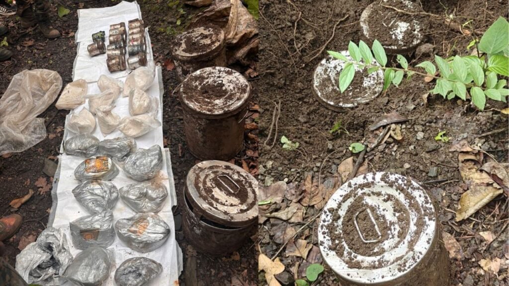 झारखंड में नक्सलियों और पुलिस के बीच भीषण मुठभेड़, भारी मात्रा में हथियार और विस्फोटक बरामद