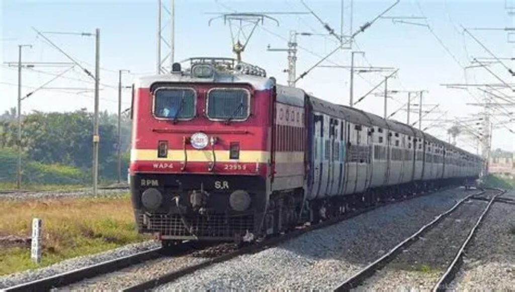 Tatanagar Train Update : टाटानगर से चलने व गुरजने वाली कई ट्रेनों के परिचालन को लेकर आया यह अपडेट, यात्रा से पहले जान लें