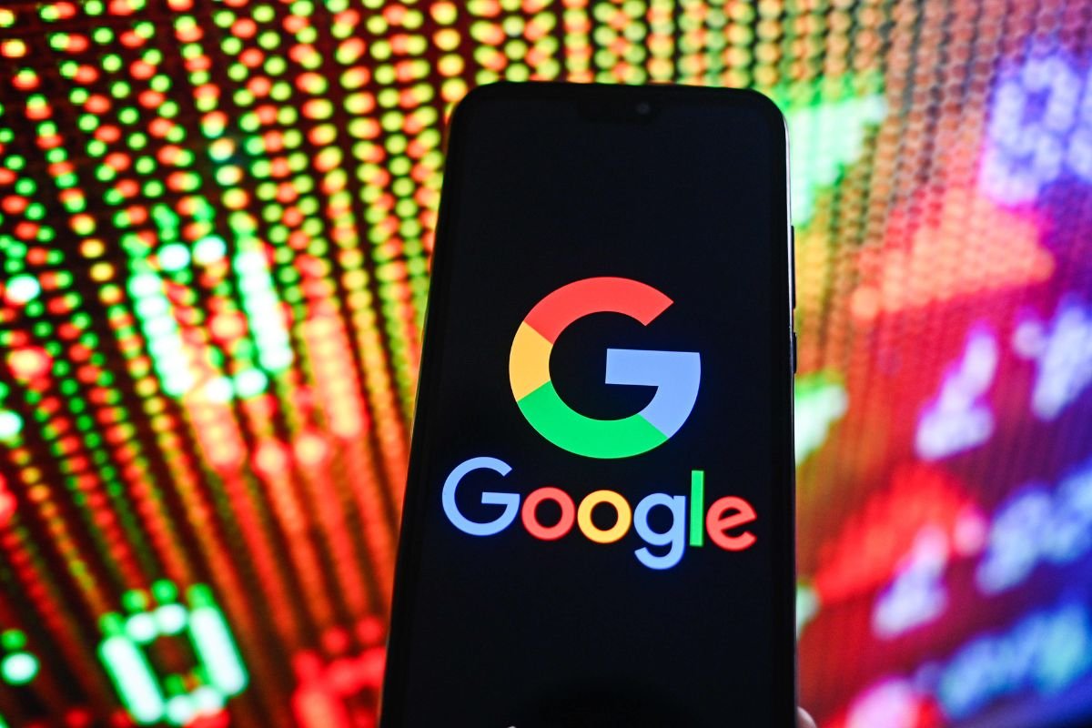 GPS बिना भी Google आपकी लोकेशन का पता कैसे लगाता है? जानें तकनीक के तरीके।