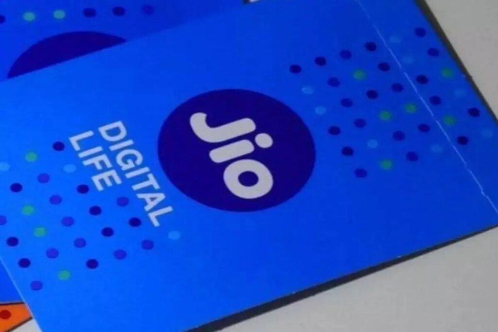Jio का न्यू ईयर सरप्राइज, पेश किये 3 नये धमाकेदार प्लान्स, फायदे देख तुरंत कर लेंगे रिचार्ज