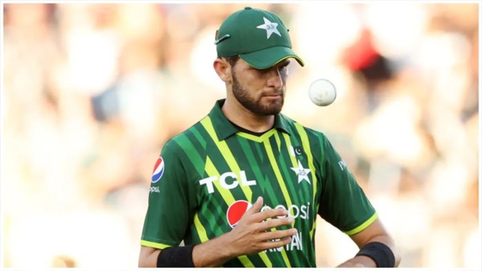 शाहीन अफरीदी टूर्नामेंट से बाहर, एक ओवर में दिए 22 रन