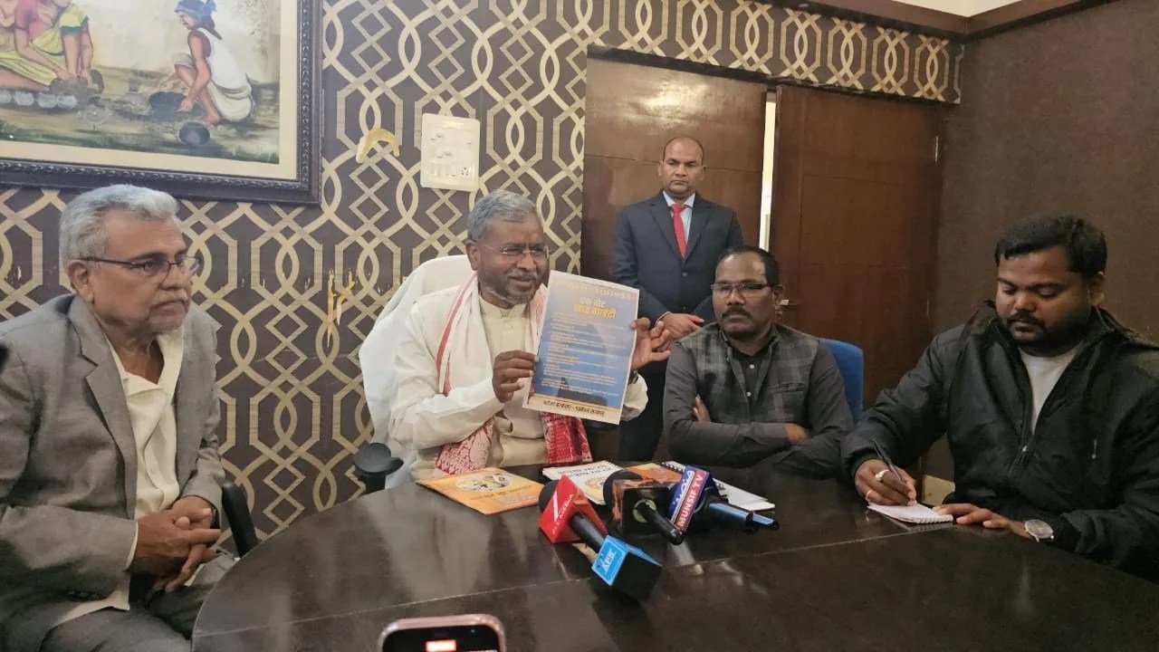 बाबूलाल मरांडी ने झारखंड सरकार को ‘ठगुआ’ कहा