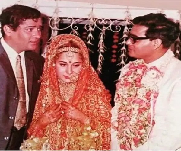 राज कपूर की बेटी ऋतू की शादी वाला सीन फिल्म में, रिकॉर्ड कमाई