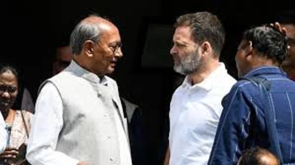 राहुल गांधी ने दिग्विजय से मुलाकात में RSS की तारीफ का जिक्र किया