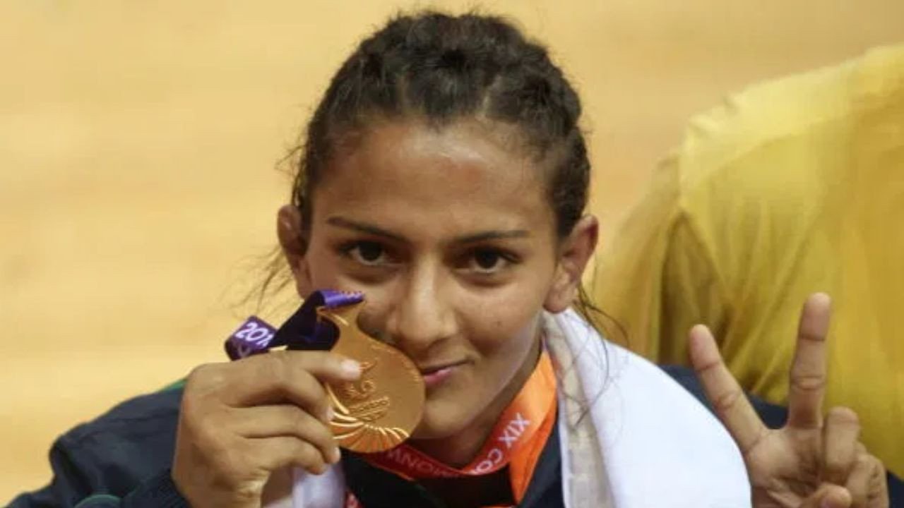 Geeta Phogat Birthday: कॉमनवेल्थ से लेकर ओलंपिक तक! गीता फोगाट के जन्मदिन पर जानें उनकी कुछ ऐतिहासिक उपलब्धियां | geeta phogat birthday know her commonwealth and olympics records