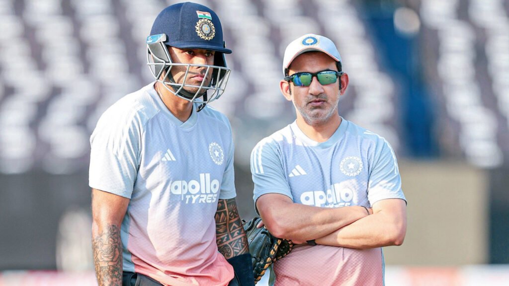 IND vs SA: अफ्रीका ने टॉस जीतकर भारत को पहले बल्लेबाजी का दिया न्यौता, प्लेइंग-11 से सैमसन बाहर; गिल-पांड्या की वापसी | In the Cuttack T20 match, South Africa won the toss and India will bat first