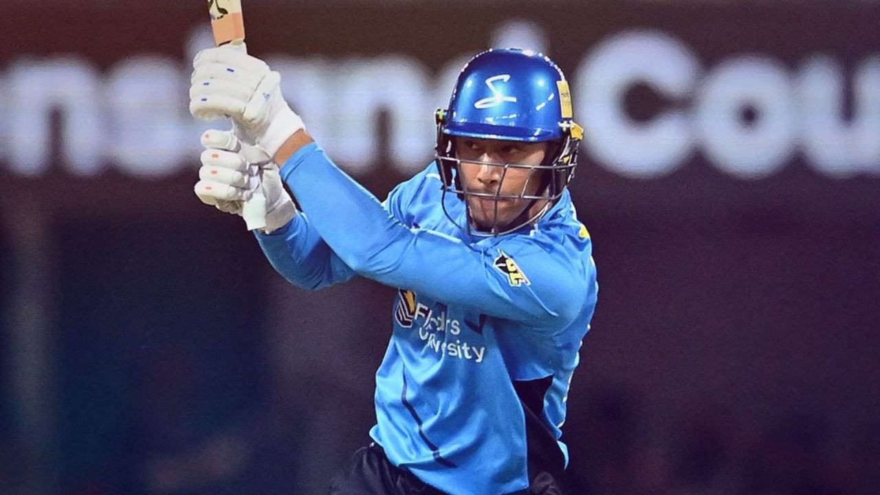 BBL में भारत में जन्मे ऑस्ट्रेलियाई खिलाड़ी की धमाकेदार बल्लेबाजी