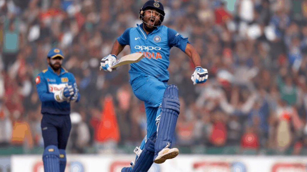 रोहित शर्मा ने आज के दिन रचा था वनडे का नया इतिहास, दोहरा शतक जड़कर बना डाला कभी न टूटने वाला रिकॉर्ड! | rohit sharma hits third odi double century on this day in 2017 against sri lanka