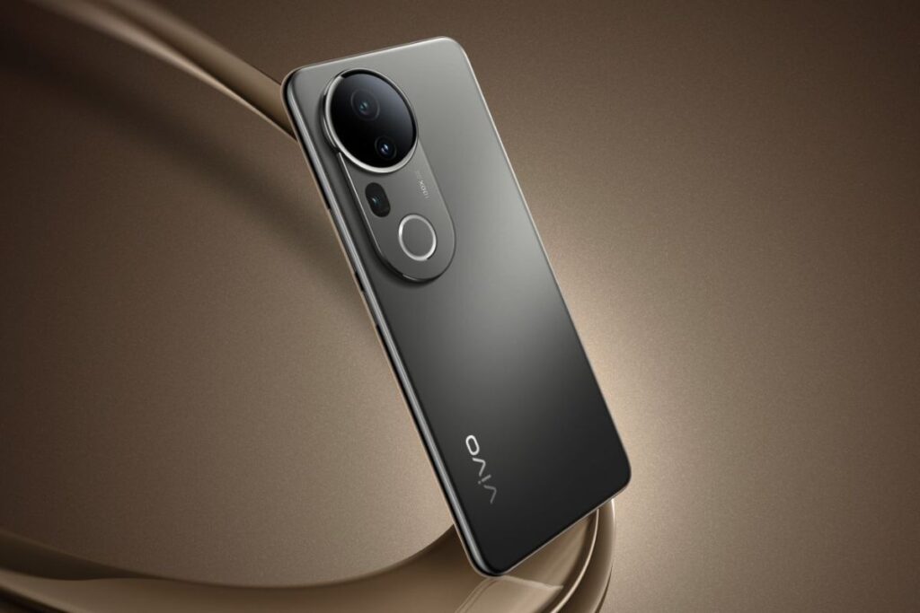 Flipkart Buy Buy Sale में लुढ़के Vivo T4 Ultra 5G के दाम, बेस्ट कैमरा स्मार्टफोन खरीदने का बढ़िया मौका