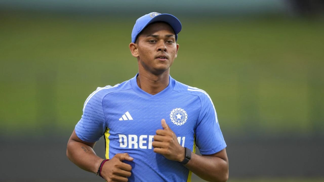 यशस्वी जायसवाल की अचानक सेहत बिगड़ी, अस्पताल में भर्ती