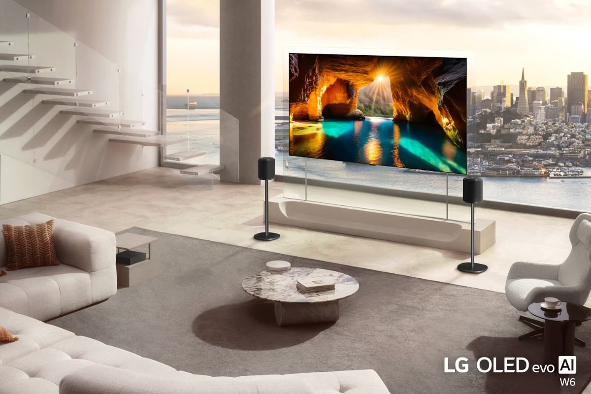 LG ने पेश किया 100 इंच का दुनिया का सबसे पतला OLED स्मार्ट टीवी, फोटो फ्रेम जैसा डिज़ाइन।