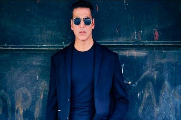 अक्षय कुमार बने फरिश्ता, कॉल से बचाई एक अभिनेता की ज़िंदगी