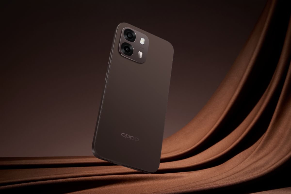 21,999 रुपये में उपलब्ध Oppo A6 Pro 5G, 7000mAh बैटरी और सुगम डिस्प्ले से लैस