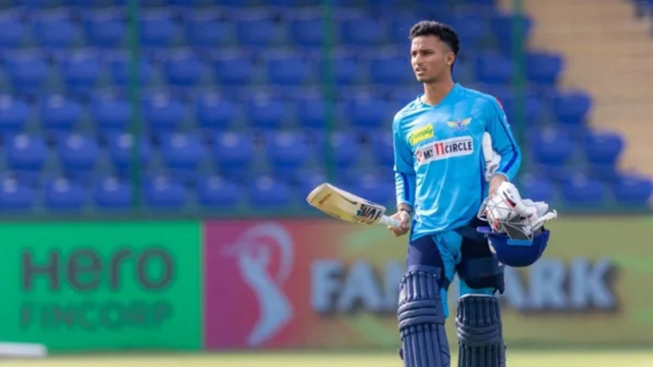 न्यूजीलैंड ODI श्रृंखला में वाशिंगटन सुंदर की जगह आयुष बडोनी को मिली पहचान