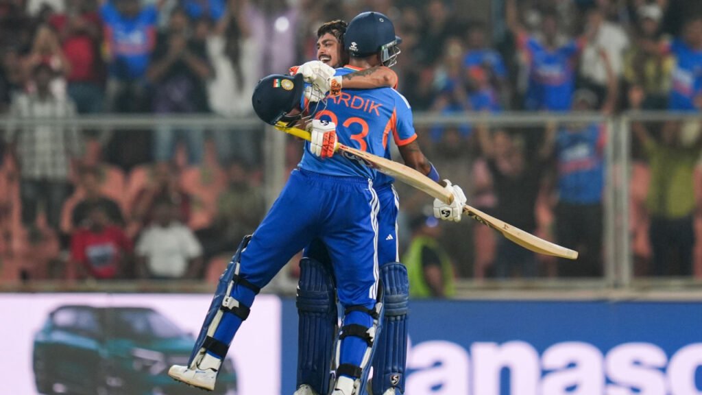IND vs NZ: भारत ने ऑस्ट्रेलिया-इंग्लैंड को एक साथ पछाड़ा, टी20 सीरीज में बना डाला बड़ा कीर्तिमान | India vs New Zealand indian team hit 69 sixes in 5 match broke australia and england record