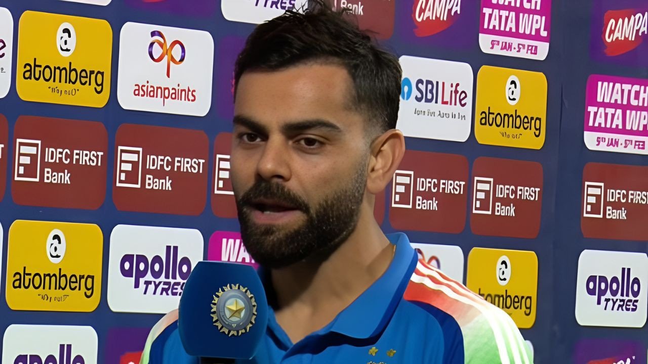 विराट कोहली ने फैंस को धोनी का नाम लेकर फटकारा, न्यूजीलैंड पर जीत की पारी