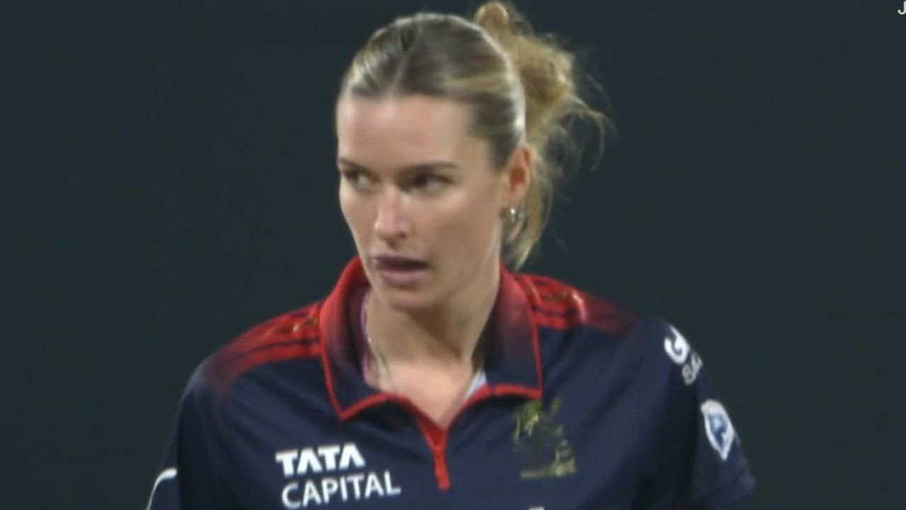 WPL 2026: सजीवन सजना और निकोला कैरी की बेहतरीन पारियों से मुंबई इंडियंस ने RCB को 155 रनों का लक्ष्य दिया