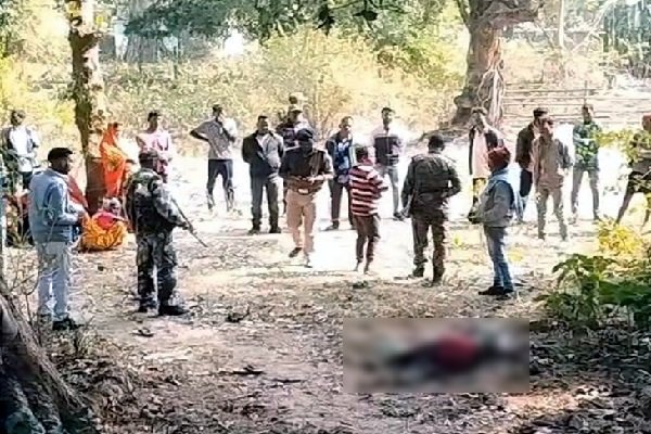 चैनपुर थाना क्षेत्र में महिला की हत्या ने बढ़ाया तनाव, अंधविश्वास की आशंका जताई गई