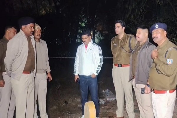 जमशेदपुर: कैरव गांधी अपहरण के बाद सोनारी में पुलिस और अपराधियों के बीच मुठभेड़, तीन बदमाश घायल, MGM में भर्ती।