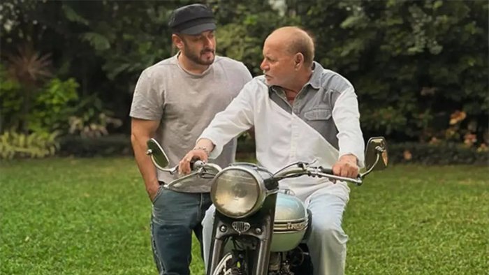 सलमान खान के पिता सलीम खान लीलावती अस्पताल में भर्ती