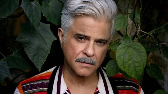 अनिल कपूर का नया लुक, सफेद बाल और मूछों में पहली नजर