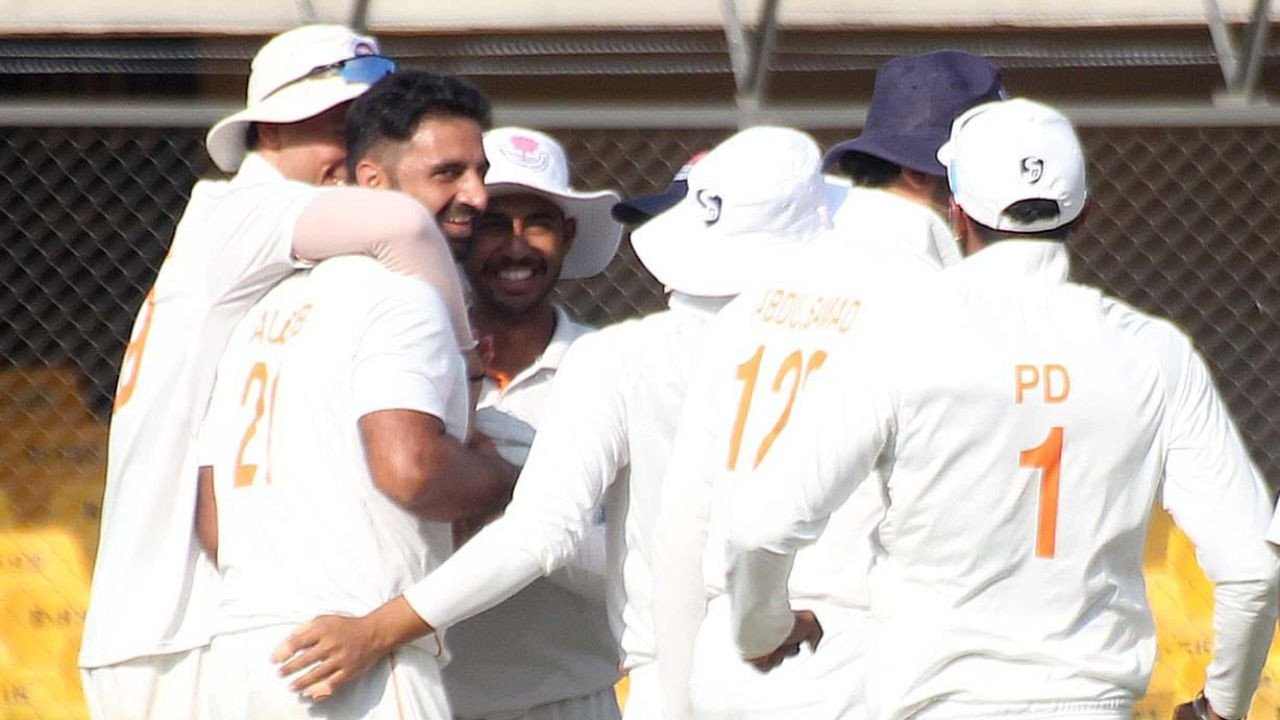 पारस डोगरा के नेतृत्व में जम्मू-कश्मीर ने रणजी ट्रॉफी जीती
