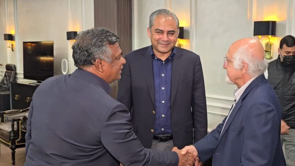 T20 World Cup 2026: लाहौर में ICC का प्रेशर, PCB-BCB-ICC की हाई-लेवल मीटिंग; IND vs PAK मैच पर बड़ा अपडेट | india pakistan icc t20 world cup match update mohsin naqvi meeting PCB BCB ICC in lahore