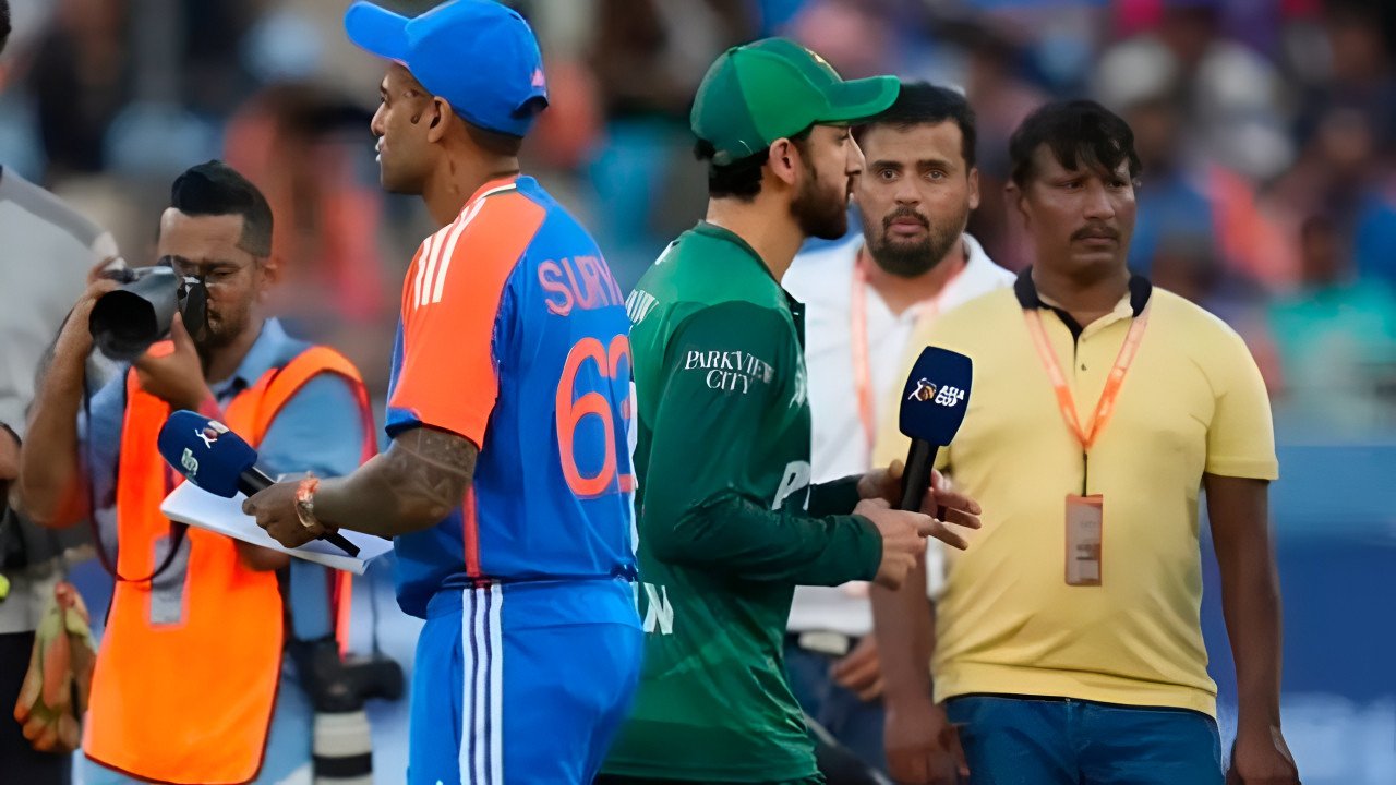 IND vs PAK: सूर्यकुमार यादव ने पाक कप्तान से हाथ मिलाने पर क्या कहा