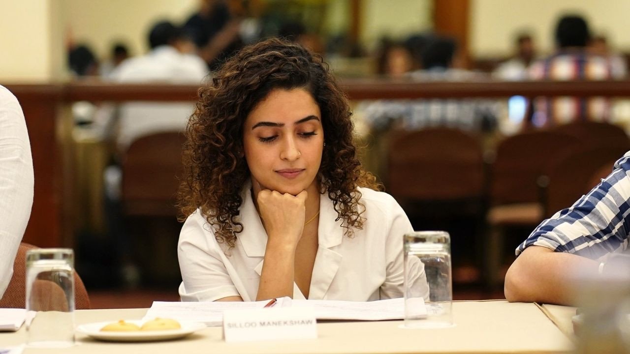 Sanya Malhotra Birthday: ‘दंगल’ के बाद सान्या मल्होत्रा को हुई थी ये बड़ी परेशानी, खानी पड़ी थी दवाइयां और सप्लीमेंट