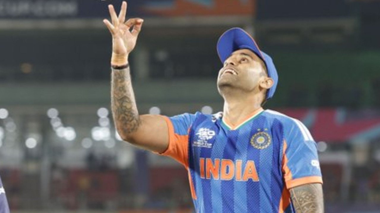 क्या सूर्याकुमार यादव टी20 विश्व कप ट्रॉफी उठाएंगे? जिम्बाब्वे-ऑस्ट्रेलिया मैच में छिपा है भारत की जीत का राज