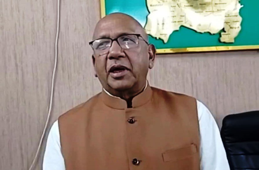 JAMSHEDPUR : पत्नी को ढाल बनाकर बन्ना गुप्ता निर्लज्जता से लड़ रहे हैं मेयर का चुनाव, मानगो मेयर पद पर जदयू ने किया दावा, सरयू ने आदित्य साहू के की बात