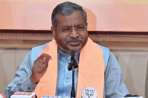 झारखंड में भ्रष्टाचार के आरोप, बाबूलाल मरांडी ने हेमंत सरकार को घेरा