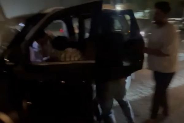 रांची में तेज रफ्तार कार का हाई-स्पीड ड्रामा, लोगों और पुलिस पर हमला