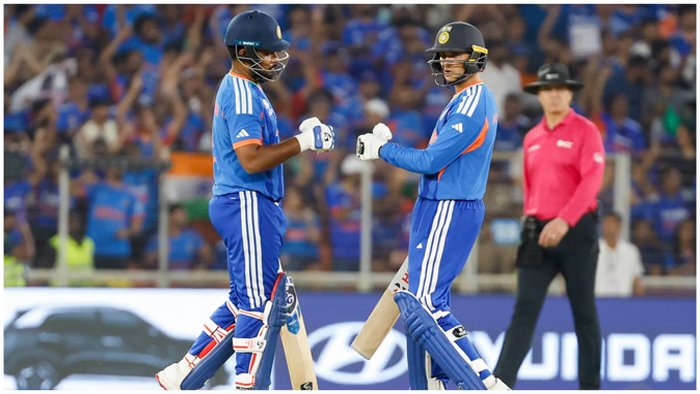 फर्ग्यूसन के एक ओवर में बने 24 रन, चार ओवर के बाद स्कोर 50 के पार, सैमसन-अभिषेक क्रीज पर