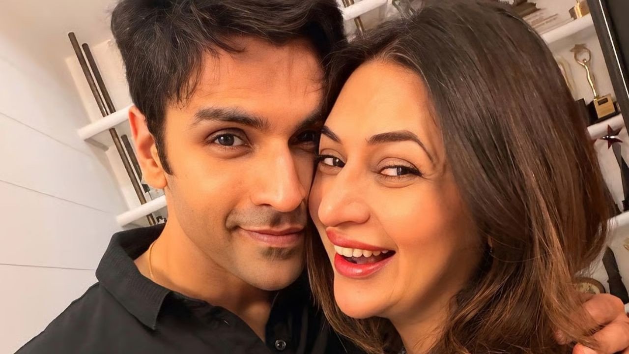 10 साल की शादी के बाद दिव्यांका त्रिपाठी बनने वाली हैं मां