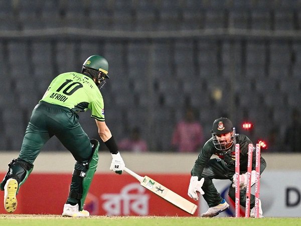 बांग्लादेश ने टी20 वर्ल्ड कप हार के बाद वनडे में चटाई धूल