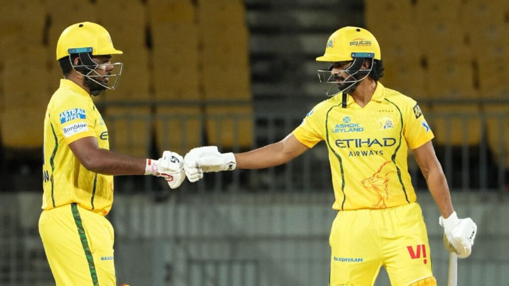 IPL 2026 के लिए तैयार धोनी के जाबांज, ओपनिंग जोड़ी पर से हटा पर्दा; संजू सैमसन संग तबाही मचाएगा ये खिलाड़ी | IPL 2026 Captain Ruturaj Gaikwad and Sanju Samson will open for CSK