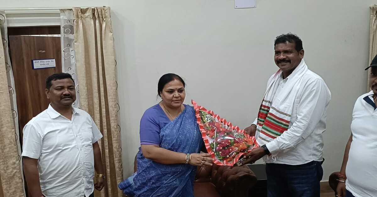 चाईबासा: मंत्री दीपिका पांडेय ने कांग्रेस प्रशिक्षण शिविर में हिस्सा लिया